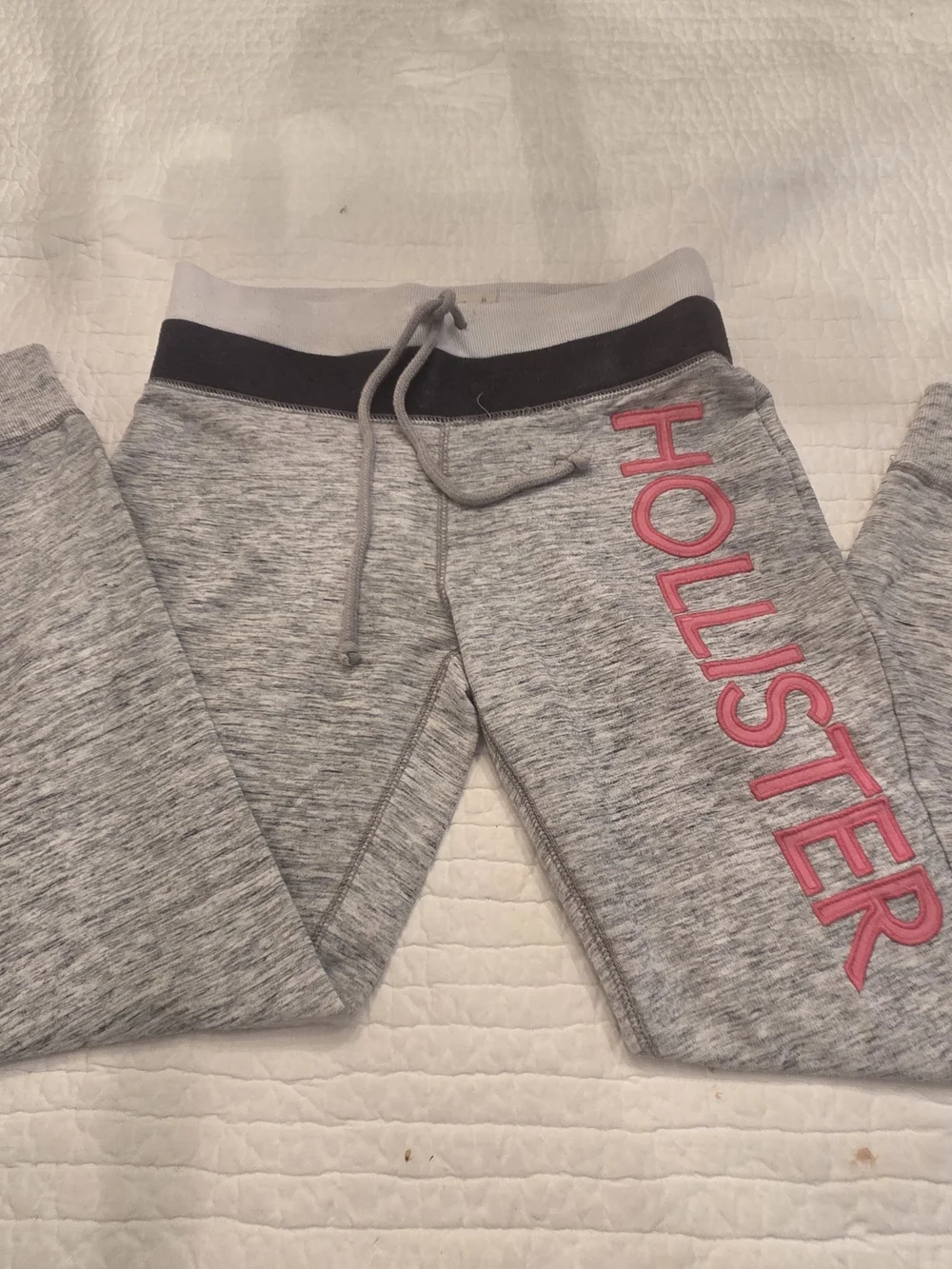 Hollister Girls' Gray Sweatpants with Pink Logo Size Medium
